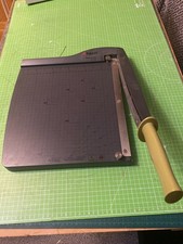 Rexel Guillotine CL 100