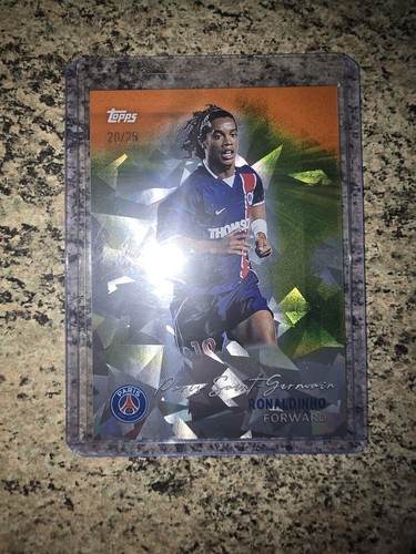 Topps psg team - team, 25-26