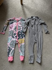Bonds Wondersuit Baby Sleepsuit for 12-18 Months, Unisex