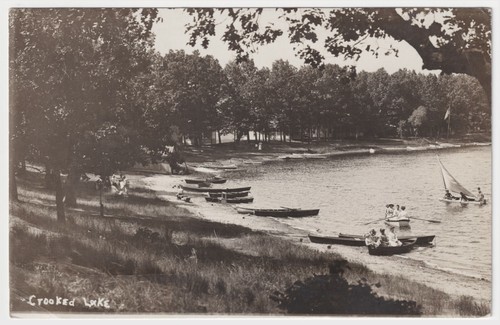 Michigan delton crooked - crooked, lake