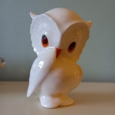 Vintage Royal Osbourne Decorative Fine China Owl Figurine In beautiful Condition