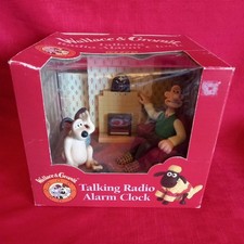BOXED 'WALLACE & GROMIT' ALARM CLOCK....IN WORKING ORDER