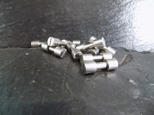 Pair stainless corby - 5,