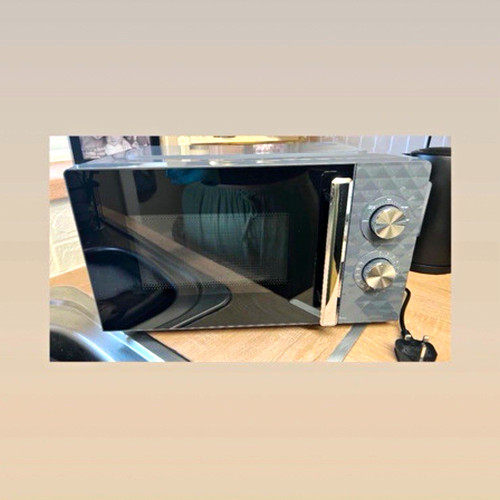 Brand new 17l 700w - new, countertop