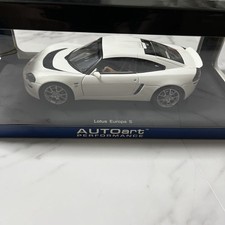 [With Box] 1/18 Scale Lotus