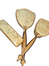Beautiful vintage piece - beautiful,