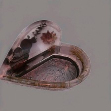Unique Handmade Heart-Shaped Resin Planter with Embedded Flowers - SECOND