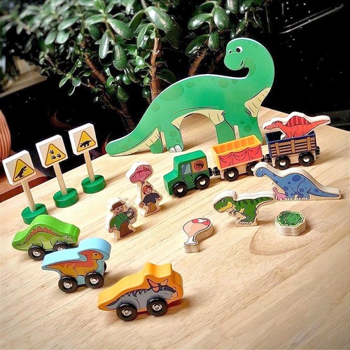 Wooden dinosaur push - pull, toy