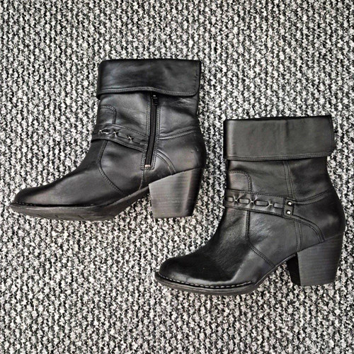 Clarks women black leather - women’s,