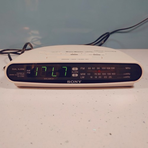 Sony dream machine icf c390l - machine, icf-c390l