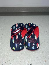Fat face boys flip flops size