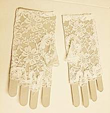 VINTAGE STYLE NET WHITE LACE