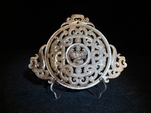 Chinese old jade dragon - old,