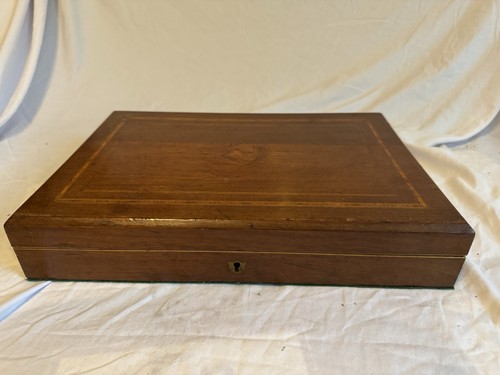 Wooden gun box with veneer - wooden,