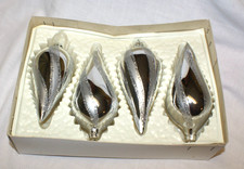 4 VTG Silver on Silver Striped