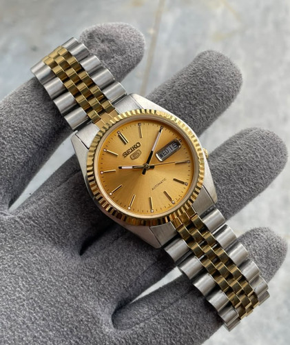 Two tone seiko fluted bezel - 5,