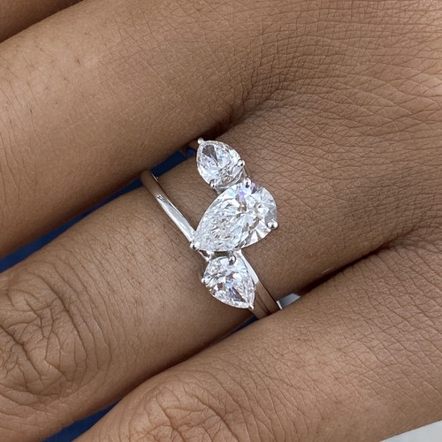 6ct pear anniversary ring - pear,