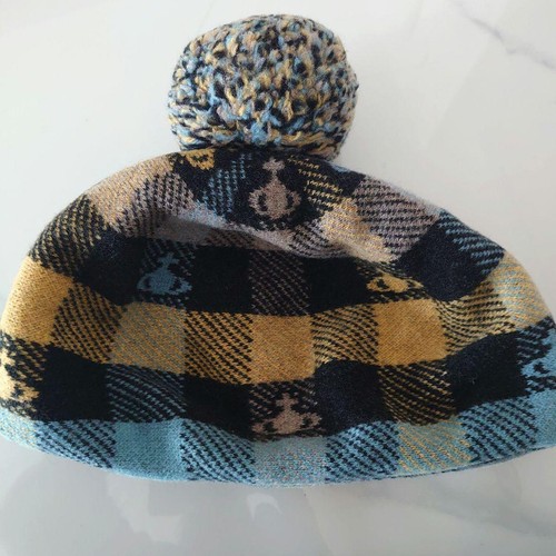 Vivienne westwood plaid beret - vivienne,