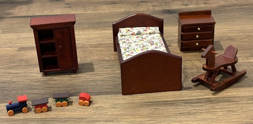 Dolls house dark - house,