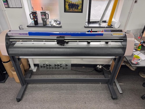 Mimaki 130 vinyl cutter - cg-fx,