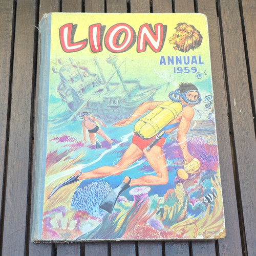 Lion annual comic book 1959 - lion,