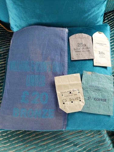 Bundle vintage money bags - bundle,