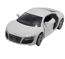 Audi R8 V10 In White 1:39