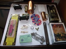 House clearance job lot of vintage and modern items lot 37