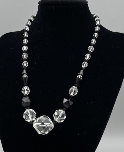 Vintage 1950s czech - czech, faceted