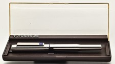 Late 1970's Vintage Parker 25