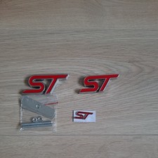 RED CHROME GRILL & REAR BOOT STEERING WHEEL ST BADGE SET FOR FORD FRONT & BACK 