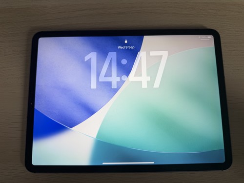 Apple ipad pro - pro, inch
