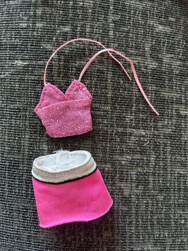 Vintage barbie doll - barbie, clothes