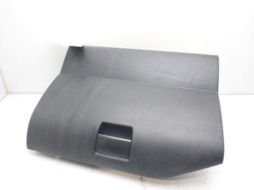 9680954977 glove compartment