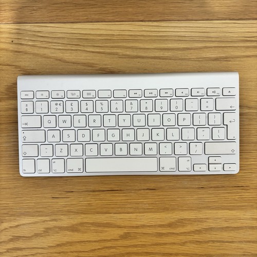 Apple wireless keyboard a1314 - wireless,