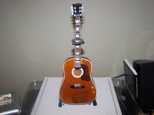 JOHN LENNON SANDED V 160