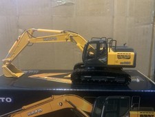 Kato HD820 Diecast Excavator/