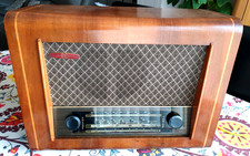Pye 75 vintage radio