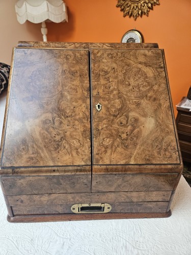 Victorian burr walnut desk - burr,