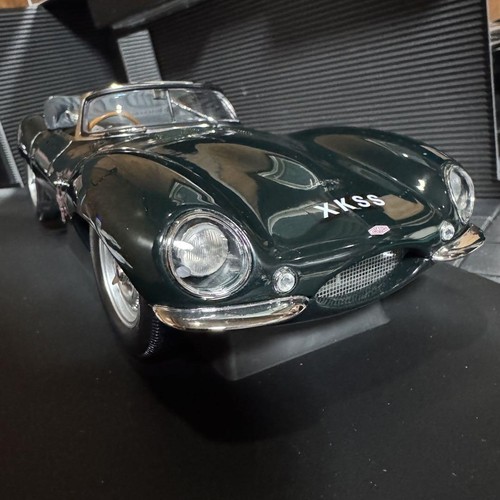 Autoart jaguar xk ss - 1/18, xk-ss