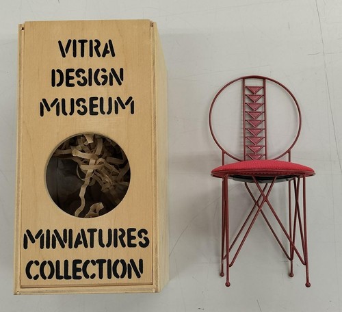 Vitra miniatures chair - chair, used