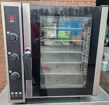 COUNTERTOP COMBI OVEN WITH