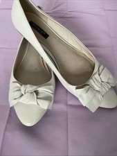 Ladies Shoes by Autograph Marks and Spencer Size 6.5 Worn Once Flats