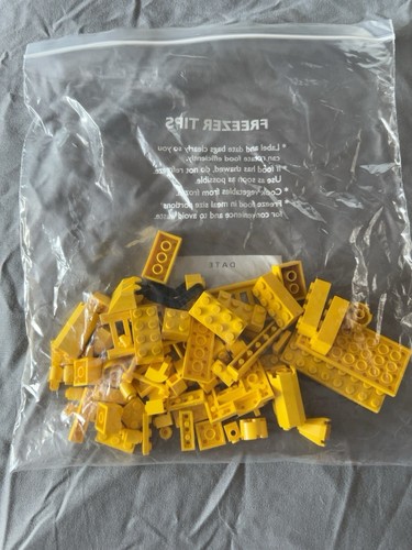 Vintage lego yellow parts - yellow,