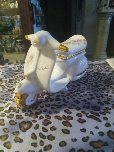 Vespa scooter trinket box - trinket,