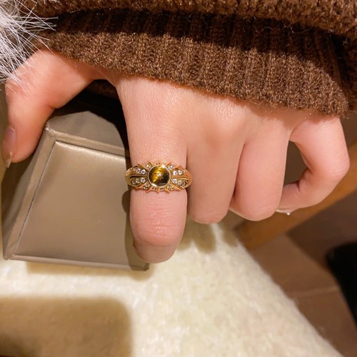 Vintage gold tone for tiger - gold,
