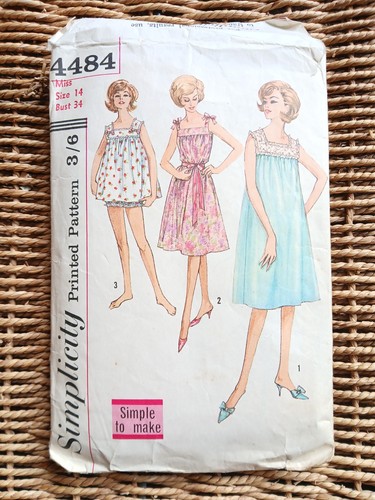 Vintage 1960s simplicity - 1960s,