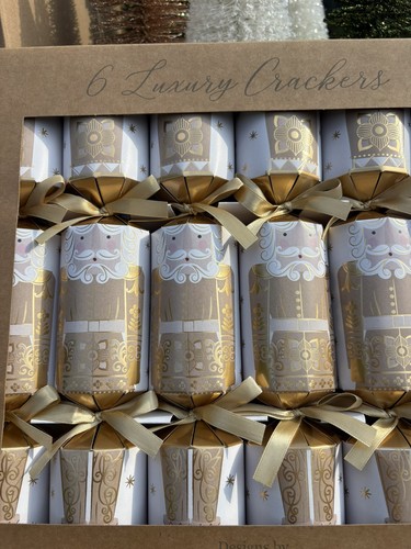 Christmas crackers - christmas,