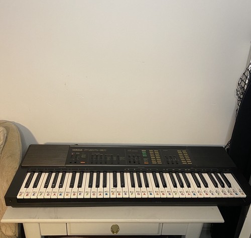 Vintage 1986 yamaha portatone - yamaha,