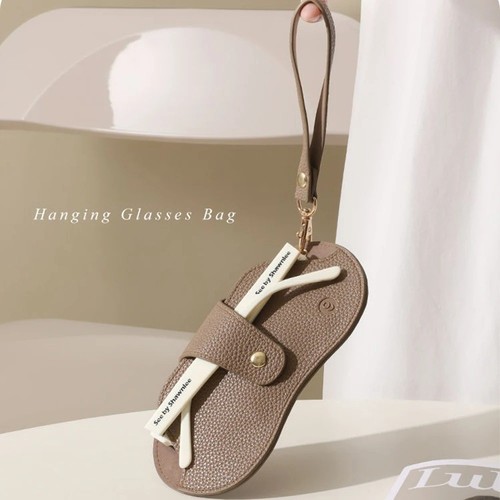 Soft leather glasses pouch - leather,